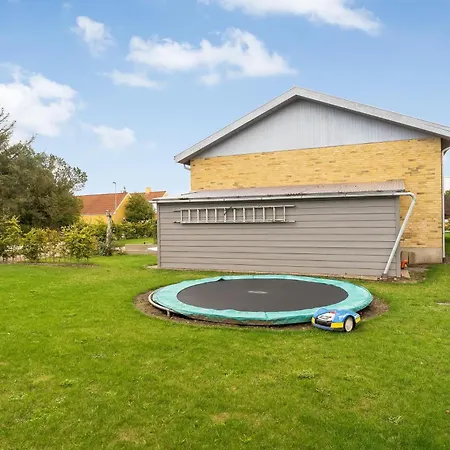 Modernized On With Water Views And Enclosed Terrace Vakantiehuis *
